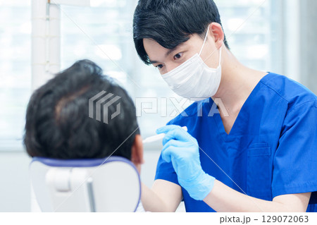 歯医者 虫歯 治療 歯医者 虫歯 治療 129072063