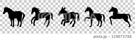 躍動感あふれる馬のシルエット素材セット 129073788