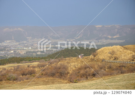 March 25 2025 Scenic Landscape with Vast Sky and Peaceful Countryside Fields, Japan March 25 2025 Scenic Landscape with Vast Sky and Peaceful Countryside Fields, Japan 129074840