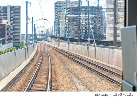 長町駅-太子堂駅間　東北本線　仙台空港アクセス線　線路敷き　東北新幹線と並走 129076123