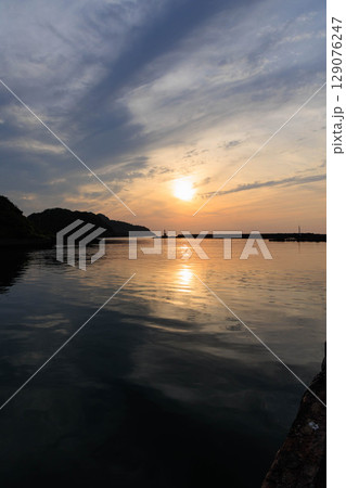 竹野温泉周辺の竹野川 竹野温泉周辺の竹野川 129076247