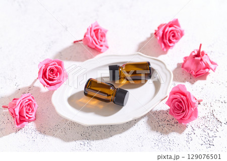 アロマオイル　バラ 129076501