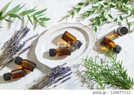アロマオイル　ユーカリ　ローズマリー　ラベンダー 129077112