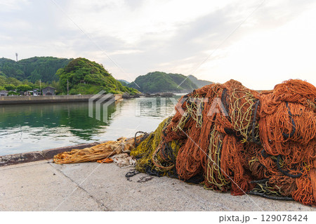 竹野川と漁業網 竹野川と漁業網 129078424