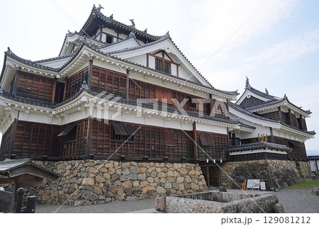 京都　福知山　福知山城　天守閣（大天守・小天守）と豊磐井（夏） 129081212