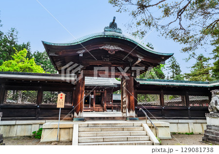 山形 上杉神社　神門 129081738