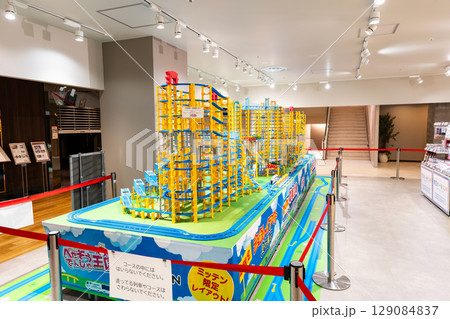 わくわく電車広場2025の巨大な展示物　ミッテン府中9Fフードコート　東京都府中市宮町 129084837
