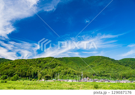 マキノ町の田園風景 滋賀県高島市 マキノ町の田園風景 滋賀県高島市 129087176