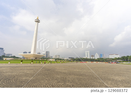 The National Monument is a 132m tower in the centre of Merdeka Square in Jakarta, Indonesia  129088372
