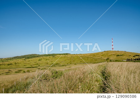 Cap Blanc-Nez, Escalles, Pas-de-Calais, Hauts-de-France, France, July 29th, 2025, A scenic landscape 129090386