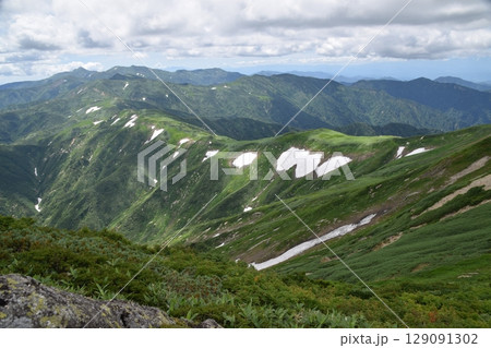 朝日連峰以東岳 129091302