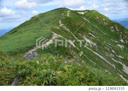 朝日連峰以東岳 朝日連峰以東岳 129091335
