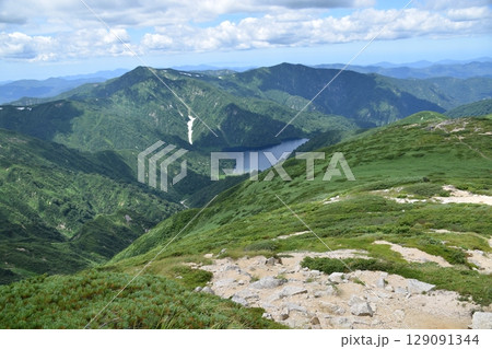 朝日連峰以東岳 129091344