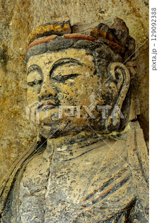 臼杵石仏の大日如来像 129092388