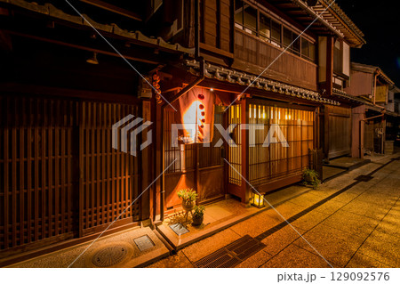 福井県 小浜西組 茶屋街 夜景 福井県 小浜西組 茶屋街 夜景 129092576