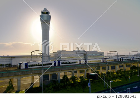 セントレアと名鉄特急ミュースカイ 129092643