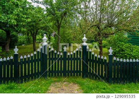 Authentic Zaandam mills on the water channel in Zaanse Schans willage. Zaanse Schans Windmills and famous Netherlands canals, Europe. 129095535