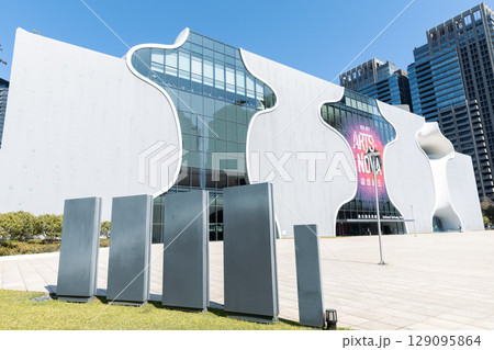 台湾台中市国家歌劇院 メトロポリタンオペラハウス Opera house in Taichung 129095864