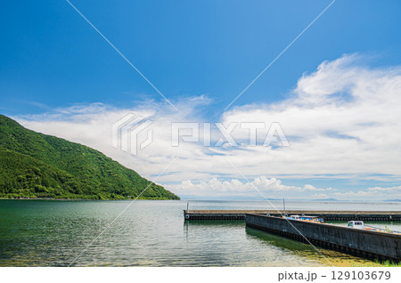 奥琵琶湖風景 滋賀県高島市知内浜 奥琵琶湖風景 滋賀県高島市知内浜 129103679
