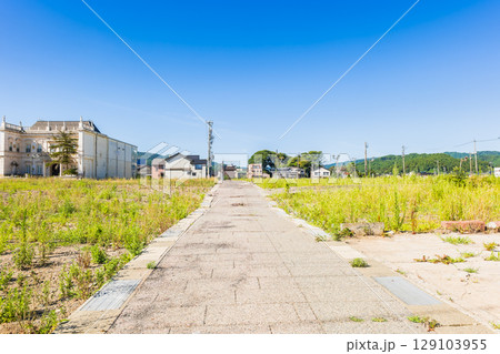能登 早期復興が祈念される輪島朝市通り周辺 ※2025年7月撮影 能登 早期復興が祈念される輪島朝市通り周辺 ※2025年7月撮影 129103955