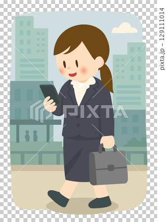 スーツ姿でスマホを操作する働く女性 129111014