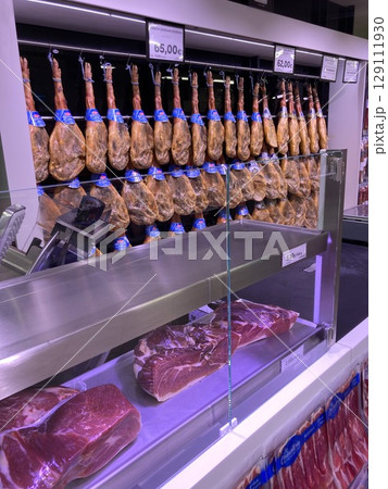 イベリコ豚は高級食材 イベリコ豚は高級食材 129111930