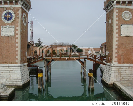 イタリア　ベネツィアの風景 129115047