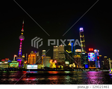 上海の夜景 129121461