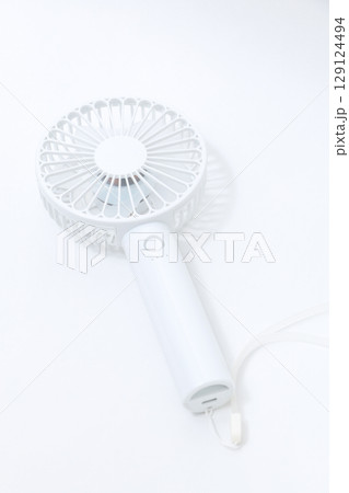 ハンディファン,猛暑,熱中症,手持ち,家電,バッテリー,日用品,暑さ,扇風機,冷風、電化製品、真夏 ハンディファン,猛暑,熱中症,手持ち,家電,バッテリー,日用品,暑さ,扇風機,冷風、電化製品、真夏 129124494