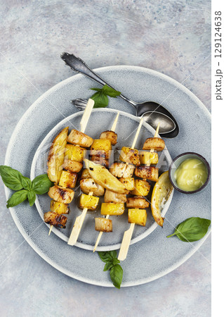 Seafood, fried sea scallops. 129124638