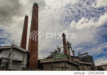 Giant chimney, bottom-up view 129126109