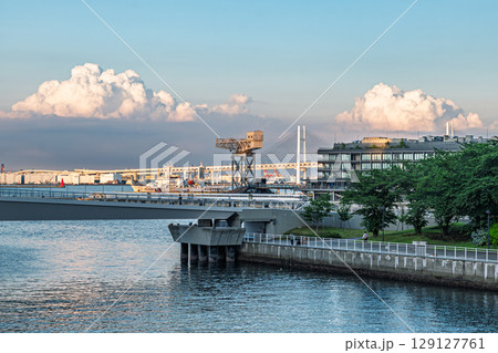 鉄と雲の対話 129127761