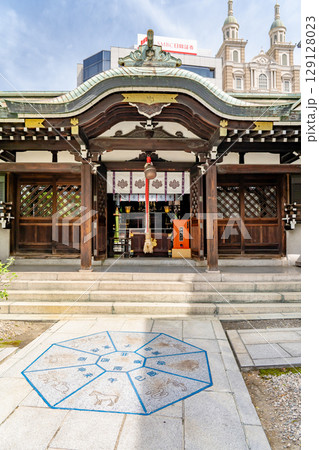 神戸八社巡り　三宮神社（生田裔神八社の三柱目）拝殿（航海安全の神）神戸事件の地　神戸市中央区三宮町 129128023