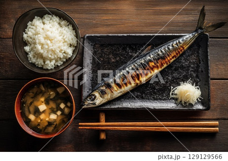 焼き魚定食(和食・朝食・味噌汁) 焼き魚定食(和食・朝食・味噌汁) 129129566