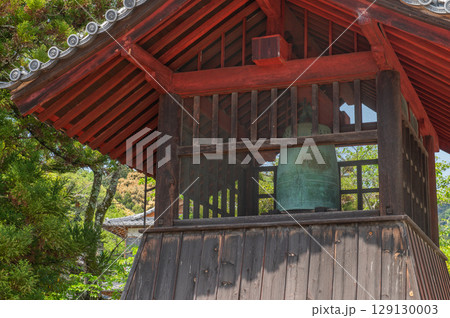 奈良県の古刹「当麻寺」 129130003