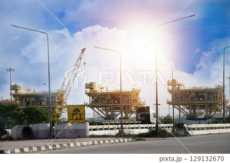 Ports and shipping areas for international shipments 129132670