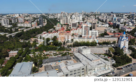 Khabarovsk city on a summer day. Aerial view. 129132901