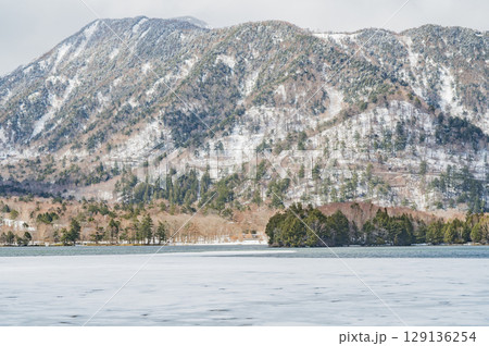 奥日光の湯ノ湖 奥日光の湯ノ湖 129136254