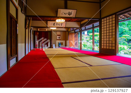 【京都風景】等持院 一人静かに眺める庭に心が和む 【京都風景】等持院 一人静かに眺める庭に心が和む 129137927