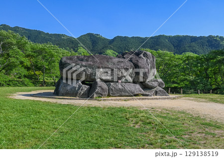 飛鳥時代の歴史遺産 _ 明日香村 石舞台古墳 129138519