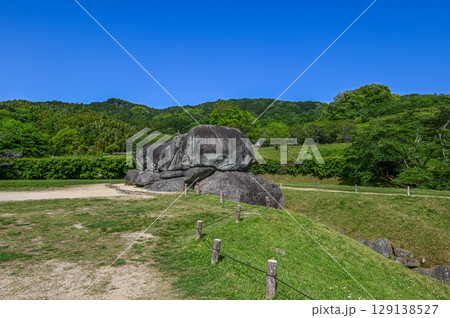 飛鳥時代の歴史遺産 _ 明日香村 石舞台古墳 飛鳥時代の歴史遺産 _ 明日香村 石舞台古墳 129138527