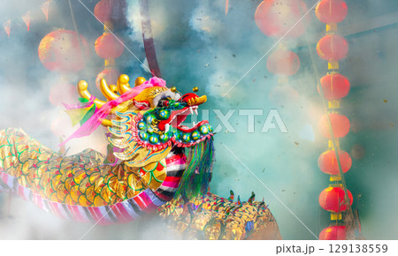 Traditional Chinese firecrackers are exploding with flashes and smoke in Lunar new year. 129138559