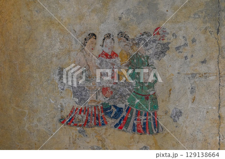飛鳥時代の壁画古墳 _ 明日香村 高松塚古墳 飛鳥時代の壁画古墳 _ 明日香村 高松塚古墳 129138664
