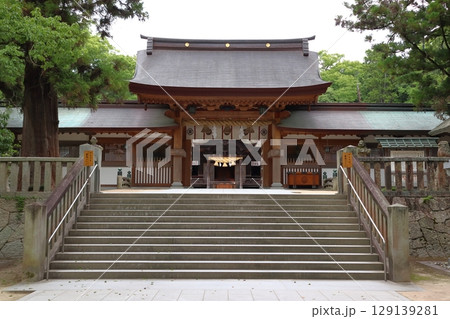 大山祇神社：神門（愛媛県今治市大三島町） 129139281