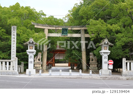 大山祇神社:二の鳥居(愛媛県今治市大三島町) 大山祇神社:二の鳥居(愛媛県今治市大三島町) 129139404