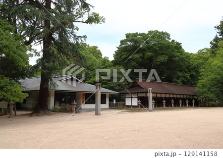 大山祇神社:社務所・十七神社(愛媛県今治市大三島町) 大山祇神社:社務所・十七神社(愛媛県今治市大三島町) 129141158