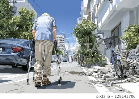 猛暑日の炎天下で散歩をする高齢男性の後ろ姿イラスト素材（注意喚起・健康リスク） 129143706