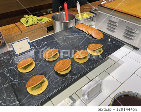 どらやき どら焼き ドラヤキ 129144458