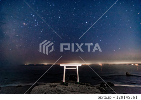 つぶて浦の星空 129145561