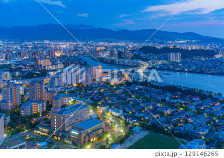 【福岡県】福岡タワーから眺める福岡市の街並み 夕景 【福岡県】福岡タワーから眺める福岡市の街並み 夕景 129146265